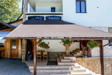 Elim Residence